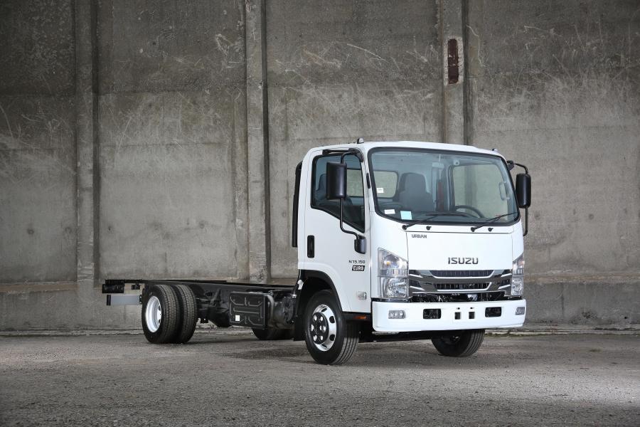  Isuzu Urban N75.150 4x2 Rigid Chassis Cab 2017 года  (UK) (фото 3 из 4)